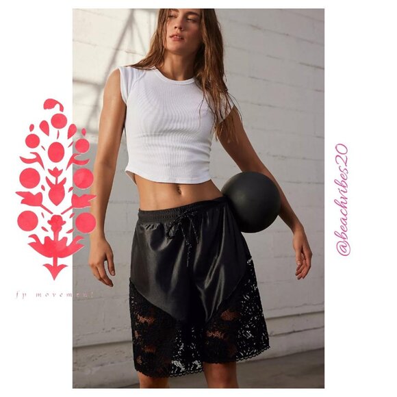 *FP MOVEMENT BY FREE PEOPLE Ribbed Baby Tee White Medium FP-60 - Picture 2 of 8